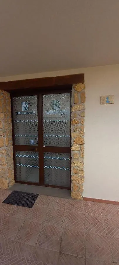 B Holidays Casa Vacanze Càbras Italien